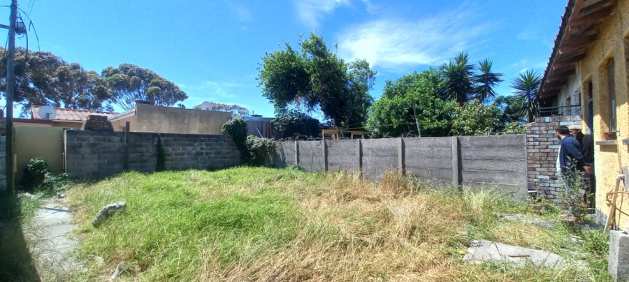 1 Bedroom Property for Sale in Athlone Western Cape